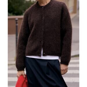 SURPRISE Olivia Cardigan Olivia Chocolate T4 NWT!